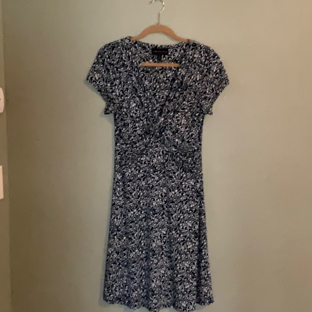 Connected Apparel Blue and White A-line dress with knot detail at bust, size 10.